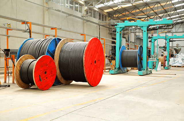 Катушка с кабелем