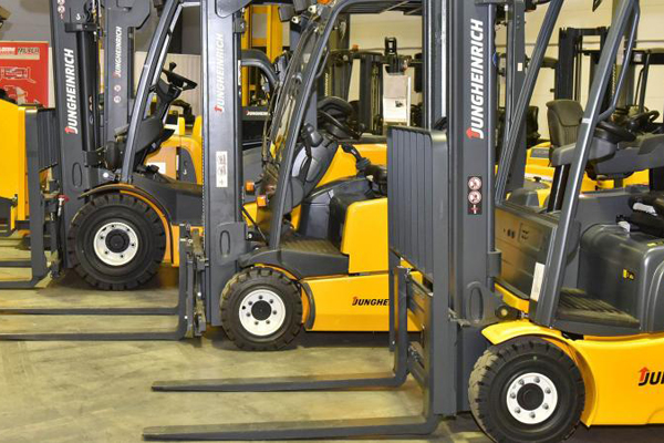 Обновление парка подъемо-погрузочной техники